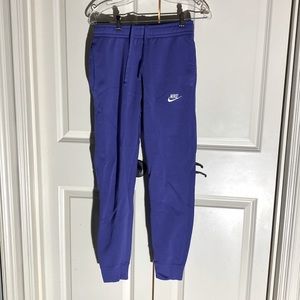 Nike joggers